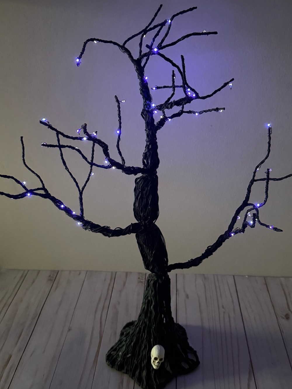 Halloween LED tree - Picture 9 of 10